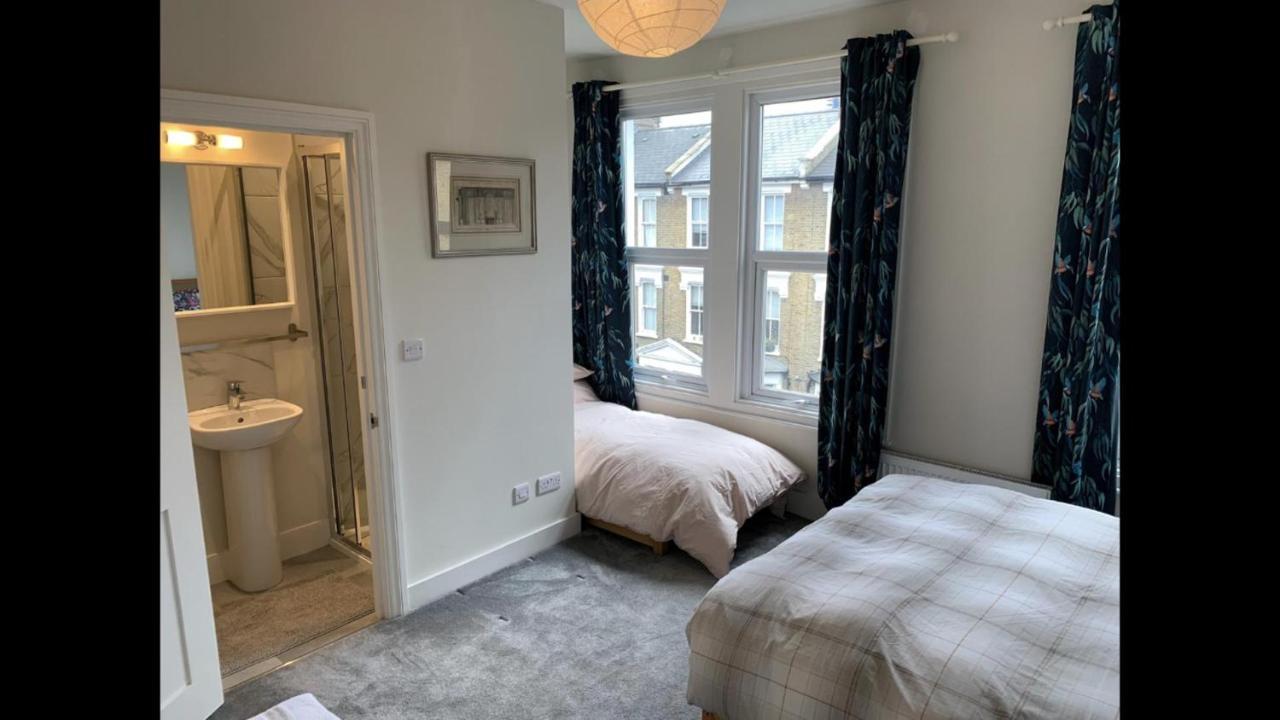 The Dimmer 2 Bedroom Apartment Londres Exterior foto